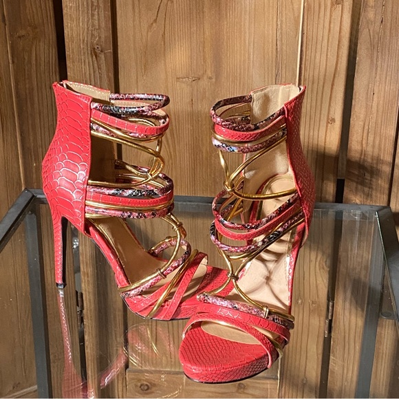 Exotic Hot Pink & Snake print & Gold strap, Stoestiletto Heels - Picture 10 of 14